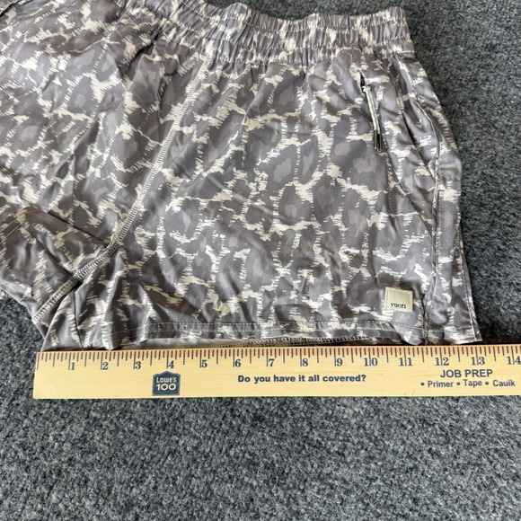 Vuori Dash 2.0 Shorts Womens Medium Gray Geometric Athletic Running Stretch Gym - Picture 9 of 11